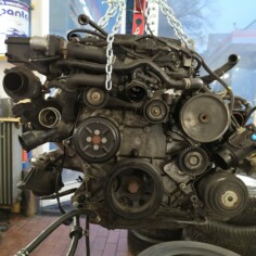 Ausbau, für eine Motorregeneration